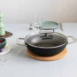 CRISTEL Sauteuse aluminium à anses fixes avec couvercle